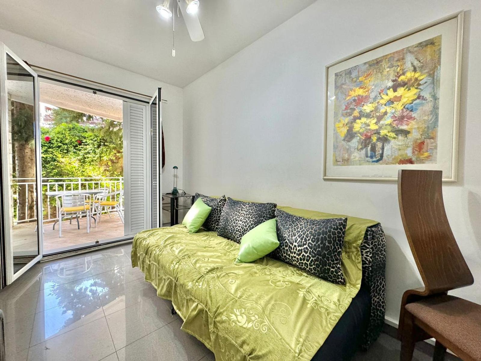Sun Rose Apartments スヴェティ・ステファン エクステリア 写真