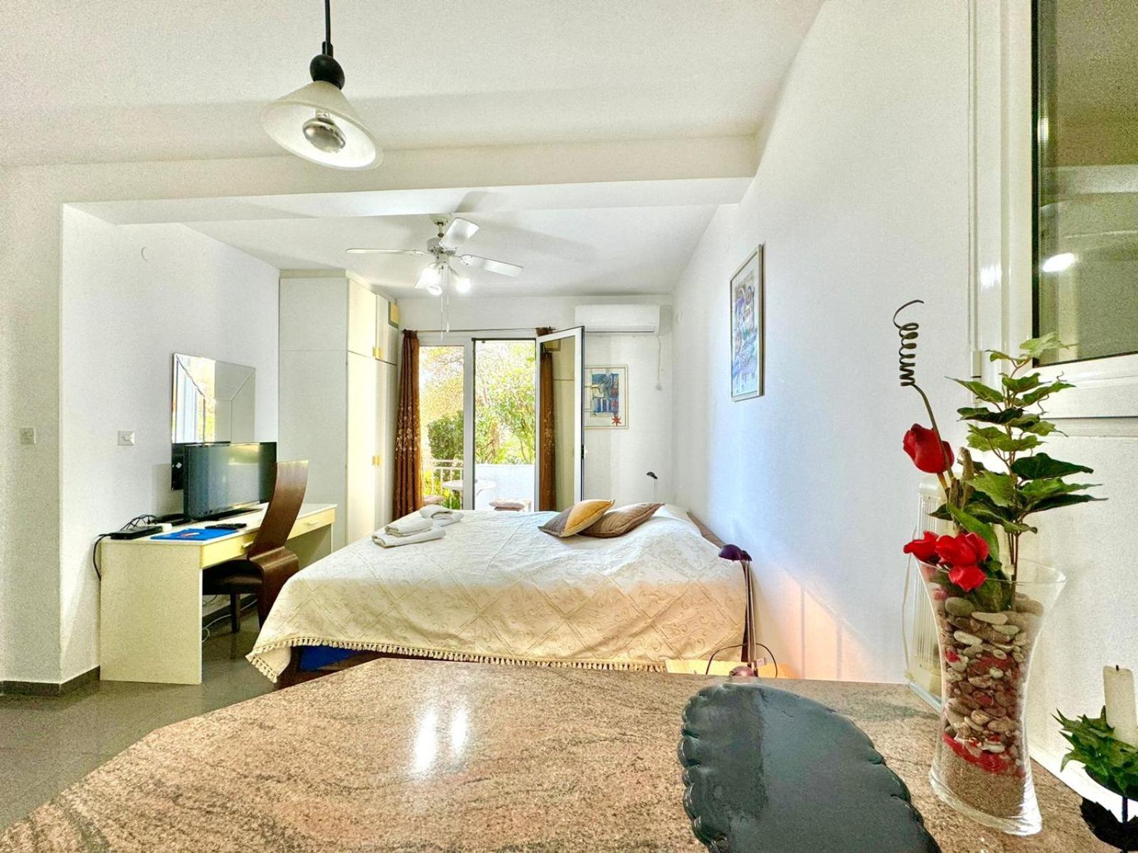 Sun Rose Apartments スヴェティ・ステファン エクステリア 写真
