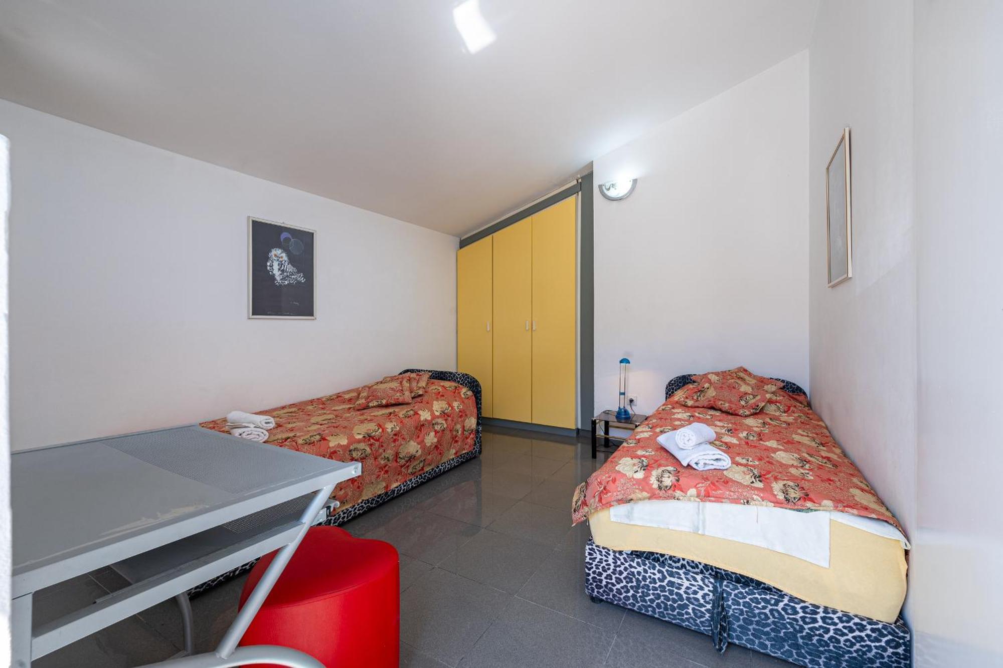 Sun Rose Apartments スヴェティ・ステファン 部屋 写真