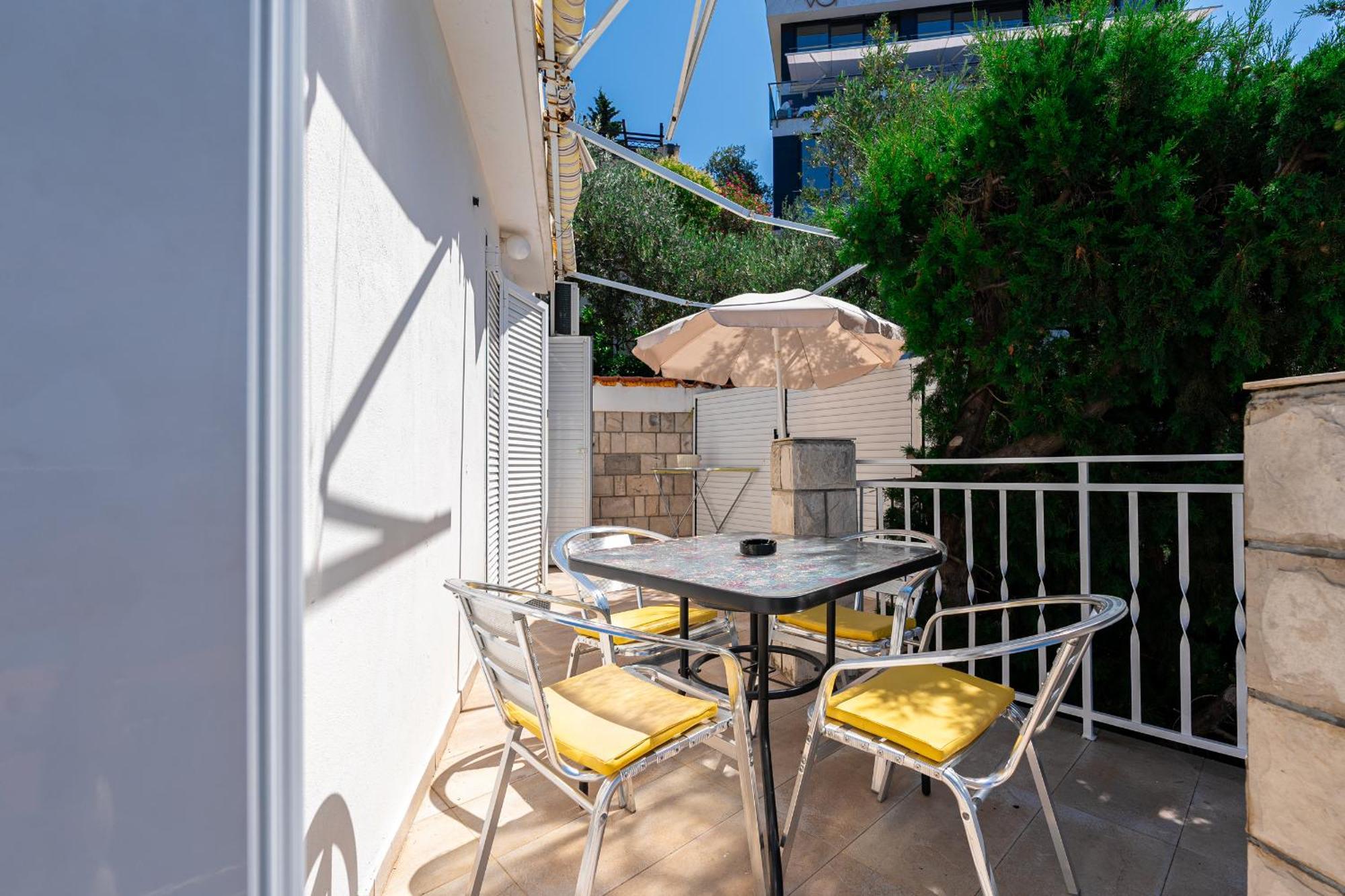 Sun Rose Apartments スヴェティ・ステファン 部屋 写真
