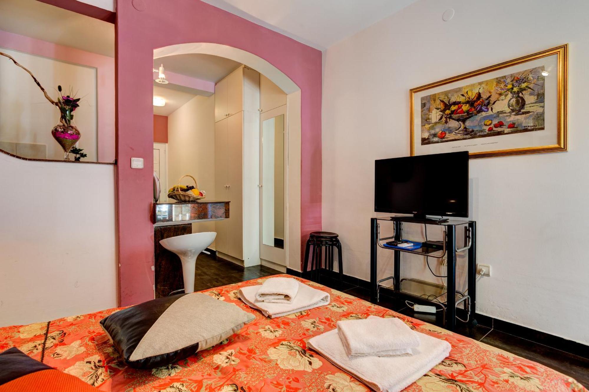 Sun Rose Apartments スヴェティ・ステファン 部屋 写真